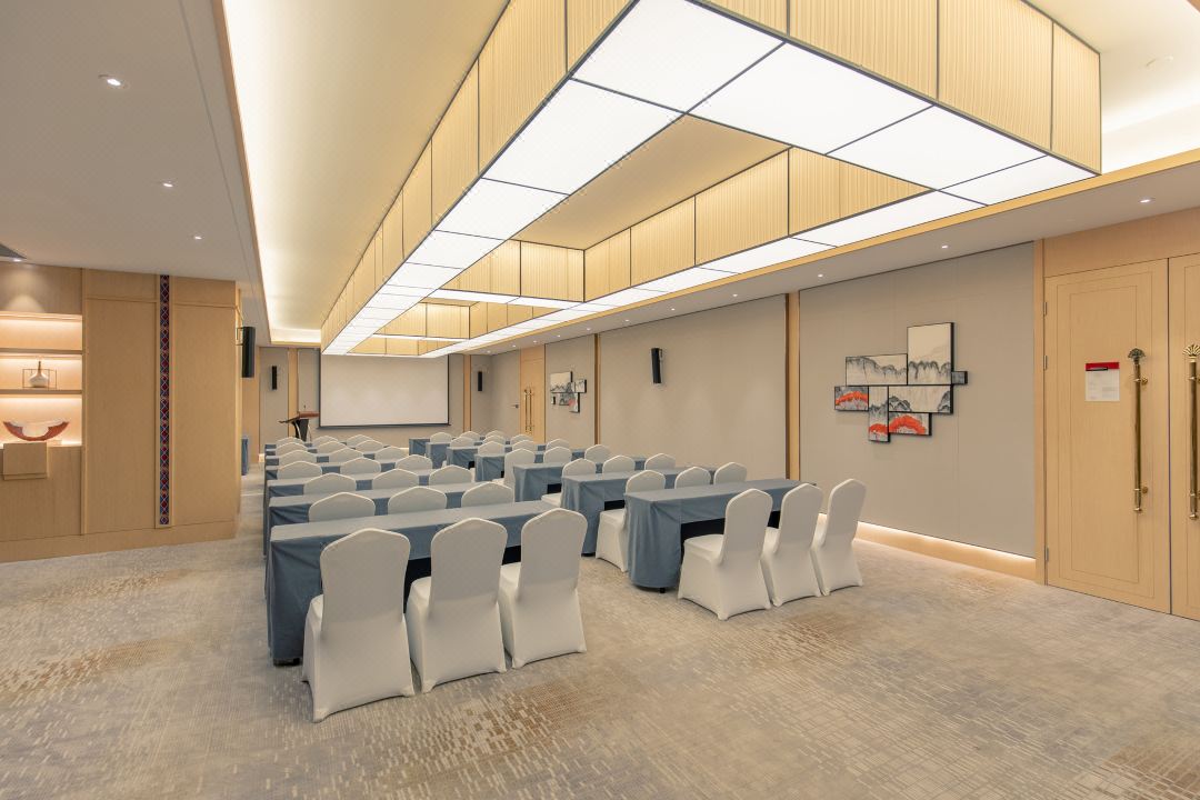 200h1a0000018nurh0C52_W_1080_808_R5_D